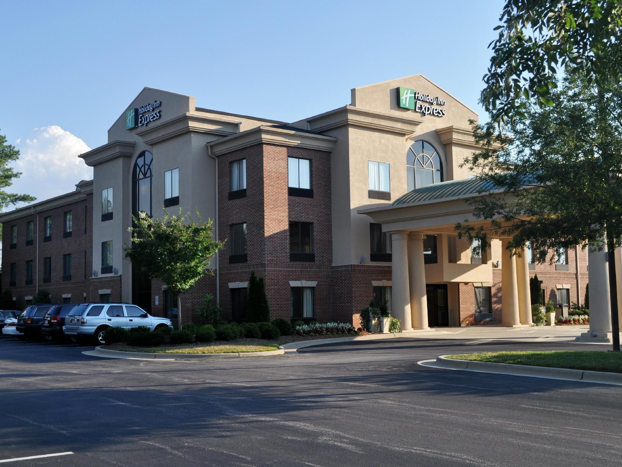 Holiday Inn Express Hotel & Suites Raleigh North - Wake Forest By Ihg Экстерьер фото
