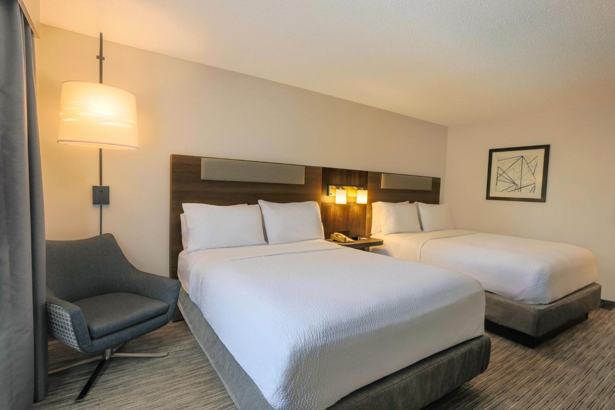 Holiday Inn Express Hotel & Suites Raleigh North - Wake Forest By Ihg Экстерьер фото